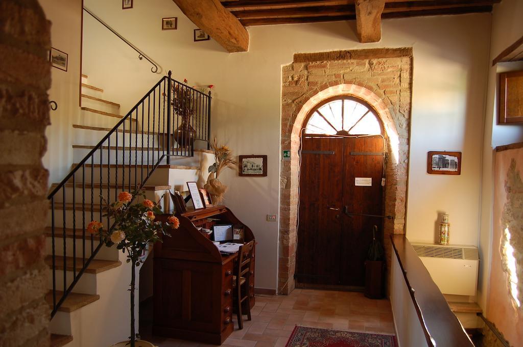 Agriturismo Casale Dei Frontini San Terenziano Εξωτερικό φωτογραφία