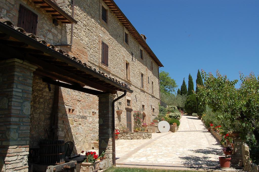 Agriturismo Casale Dei Frontini San Terenziano Εξωτερικό φωτογραφία