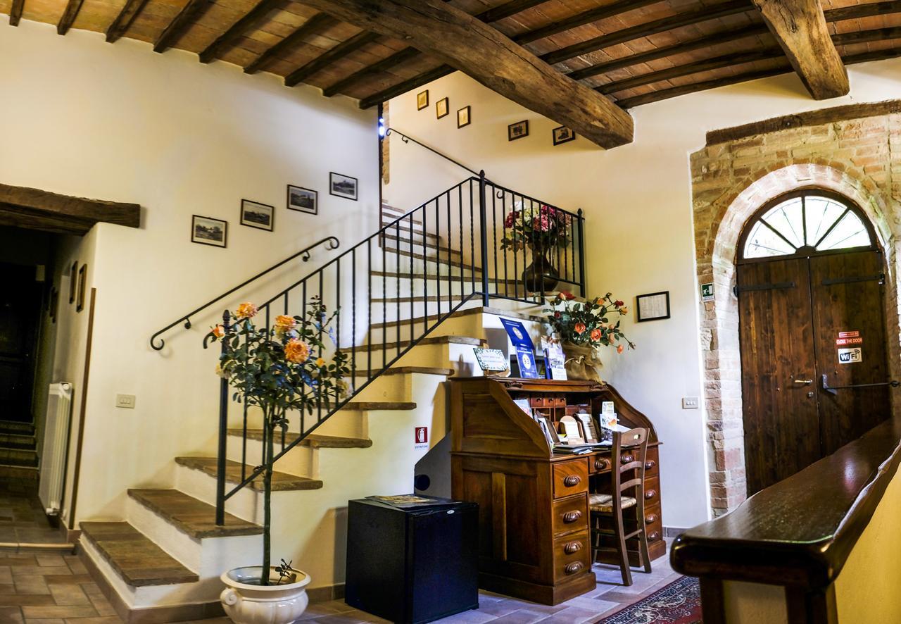 Agriturismo Casale Dei Frontini San Terenziano Εξωτερικό φωτογραφία