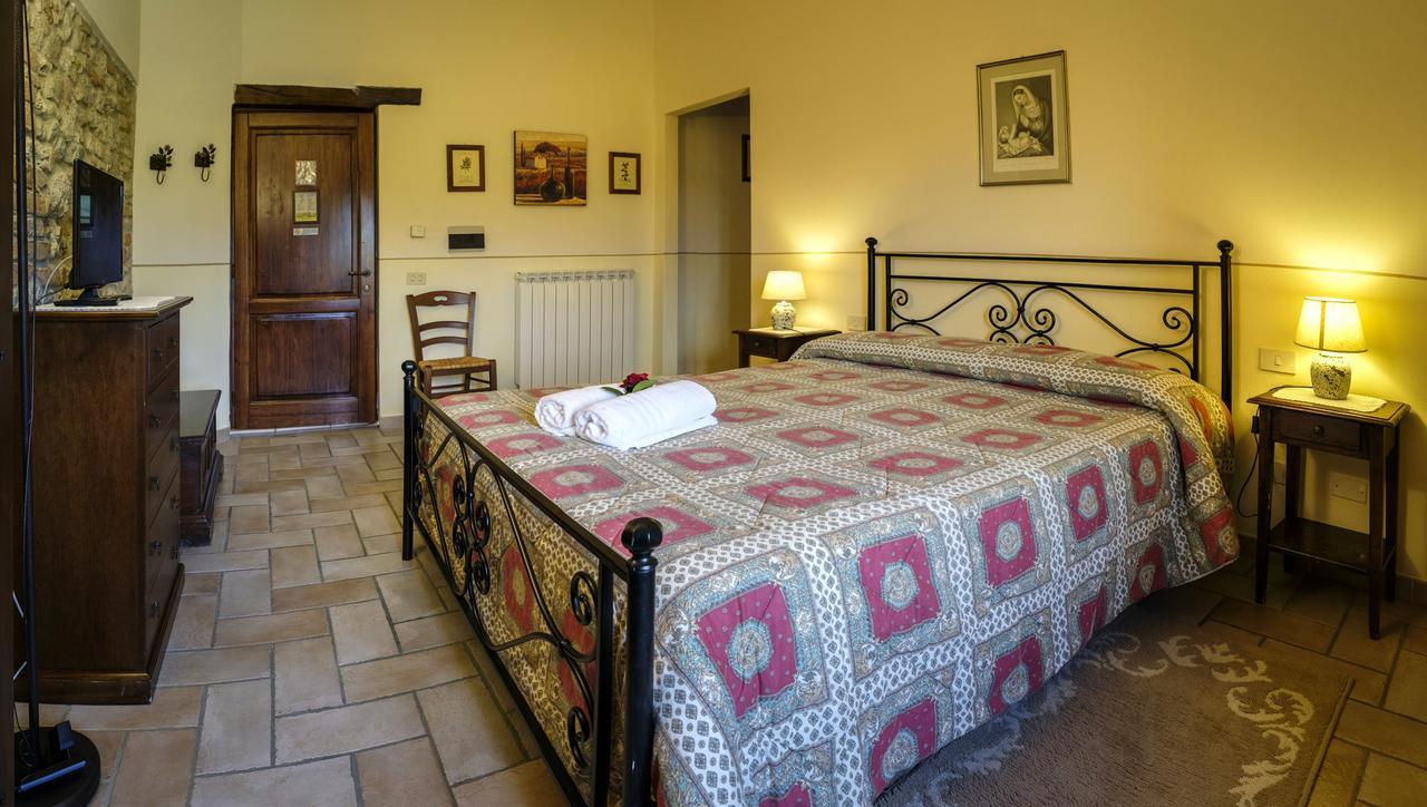 Agriturismo Casale Dei Frontini San Terenziano Εξωτερικό φωτογραφία